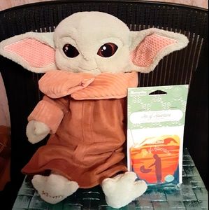 NIB RETIRED SCENTSY DISNEY buddy